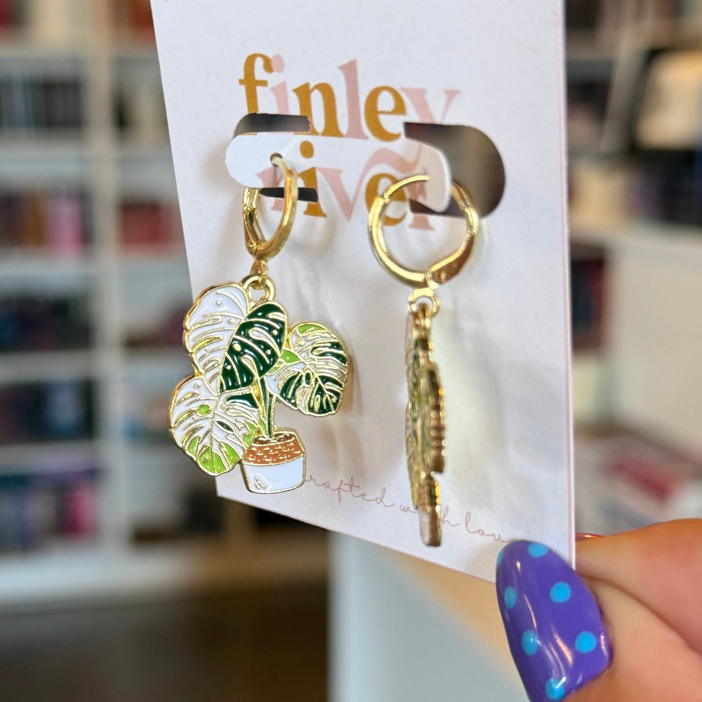 Monstera Albo Huggies Earrings