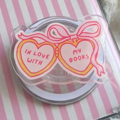 Kindle Grip - In Love With My Books (Magsafe)