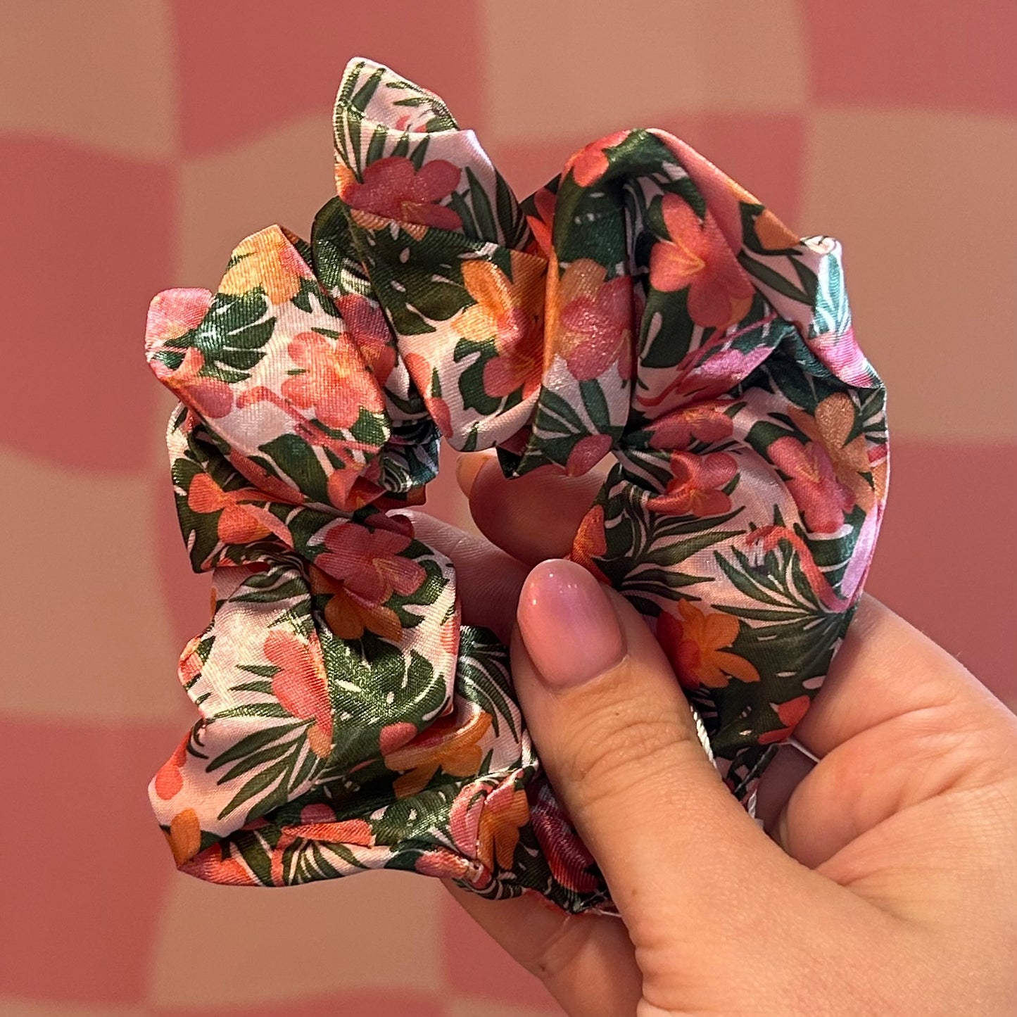 Scrunchie - Jerry the Flamingo