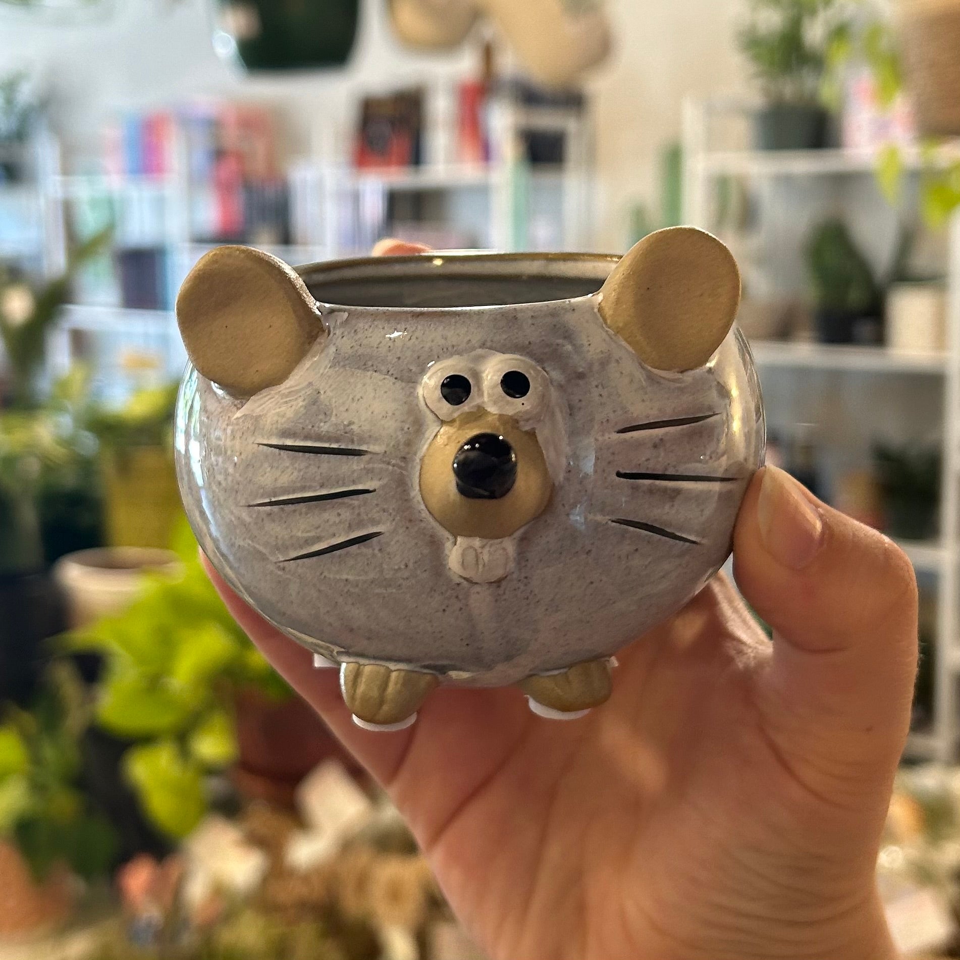 Mouse Pot – Read & Rooted