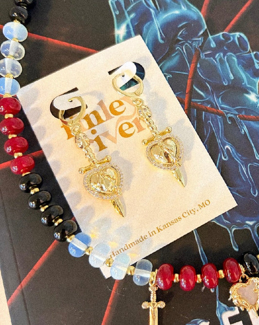 (LIMITED PREORDER) Earrings - Daggermouth Inspired