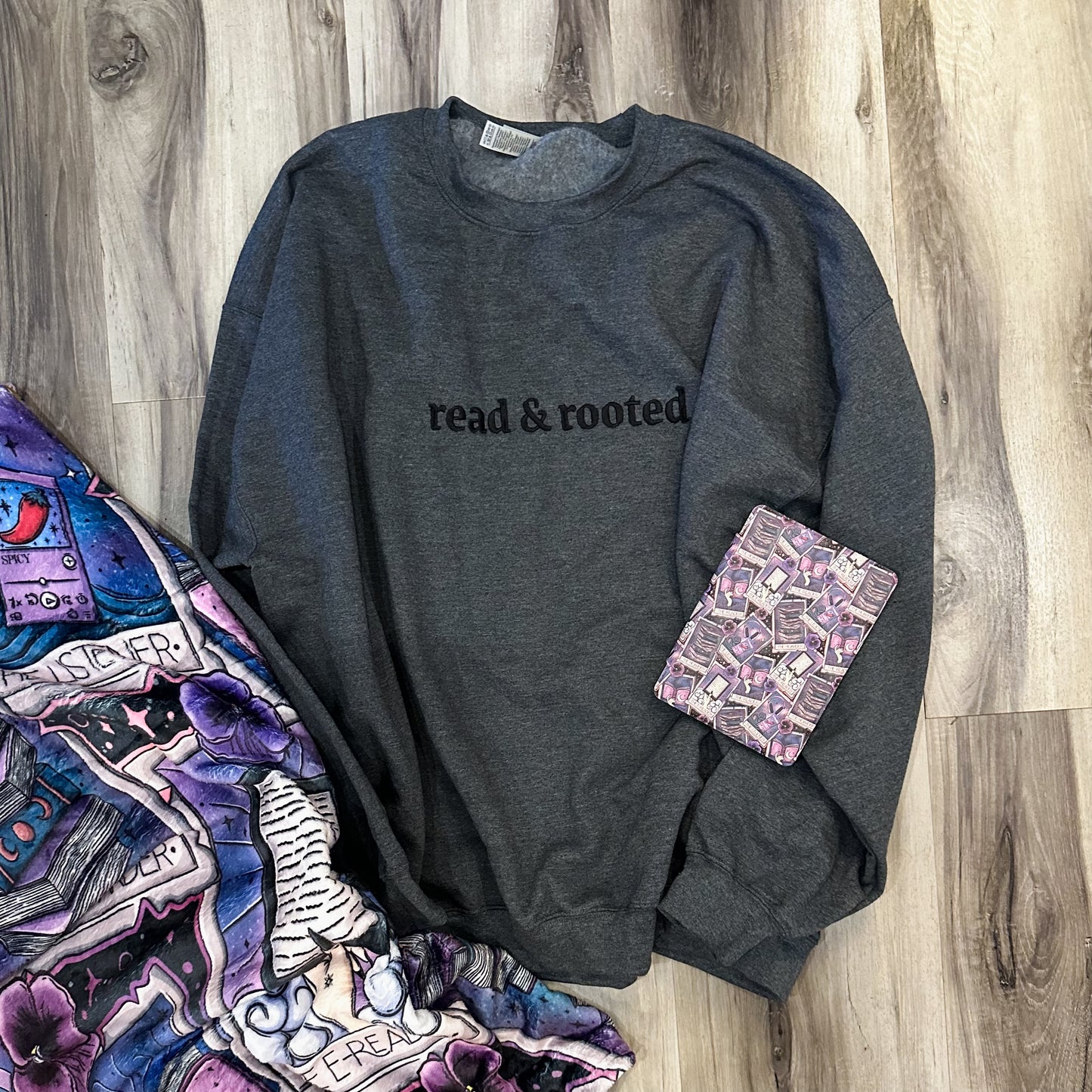 Read & Rooted Embroidered Sweatshirt *PREORDER*